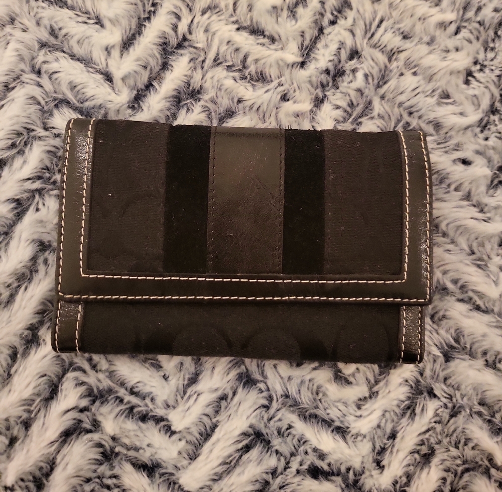 Black Coach Wallet with Stitching - Picture 1 of 3